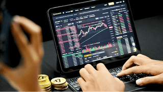 Interface d'exécution de trading Pastel Fondezza à faible latence avec flux d'ordres en temps réel